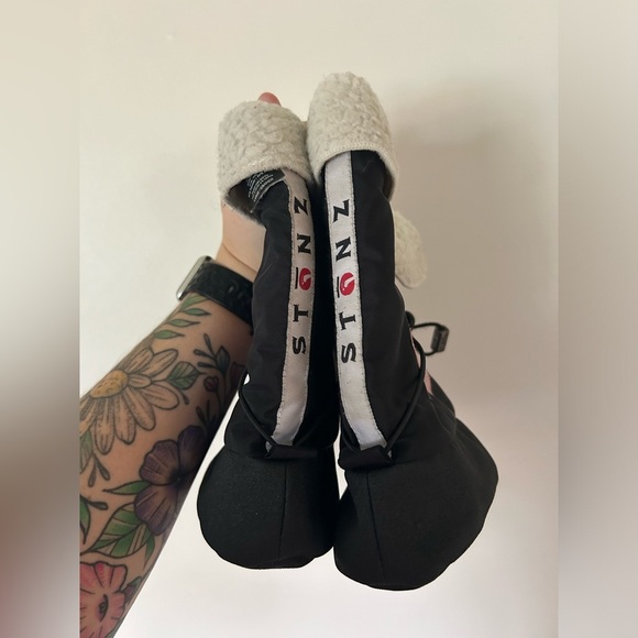 Black Stonz Size Large With Pink Diamonds - Picture 6 of 11